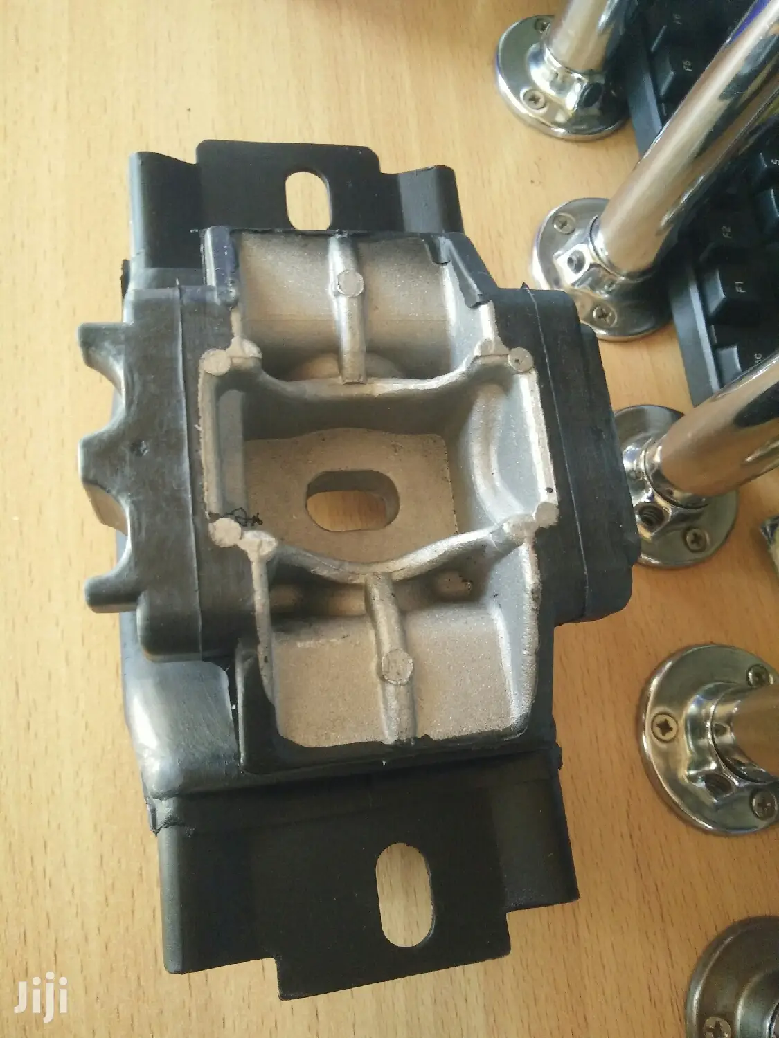 Mazda Verisa Engine Mount