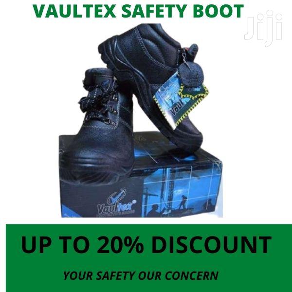 Vaultex Safety Boots - main view