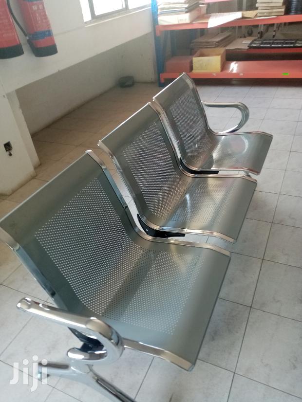Non Padded Waiting Chair