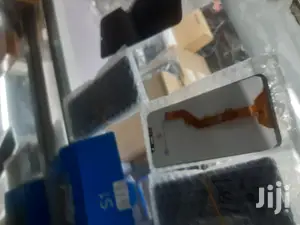 Smartphone Screens Repair Services