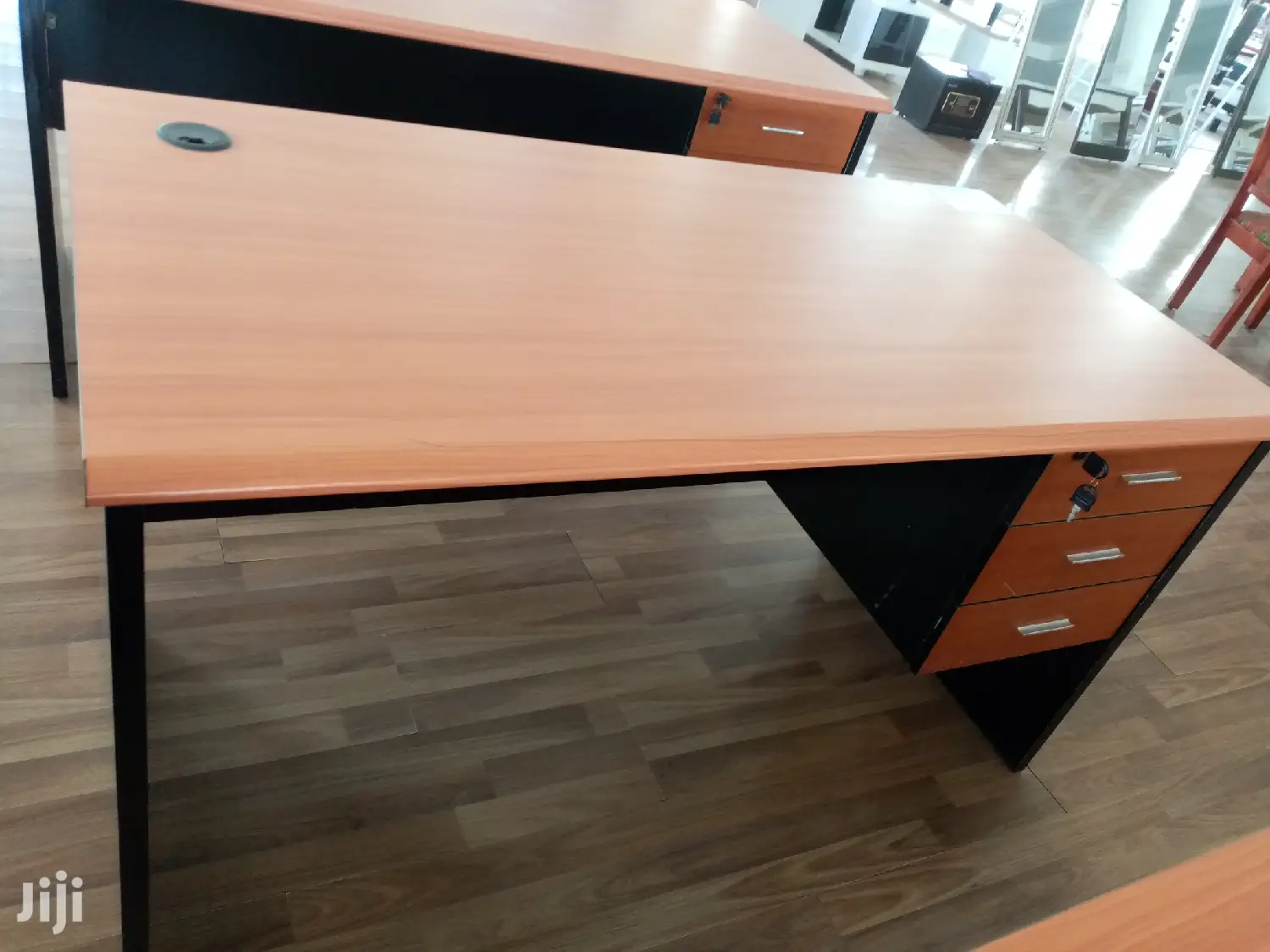 1.6m Office Desk