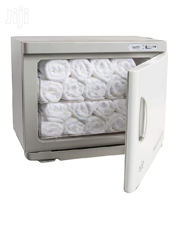 Towel Warmer /UV Warmer /Towels /Salon Towel Warmer