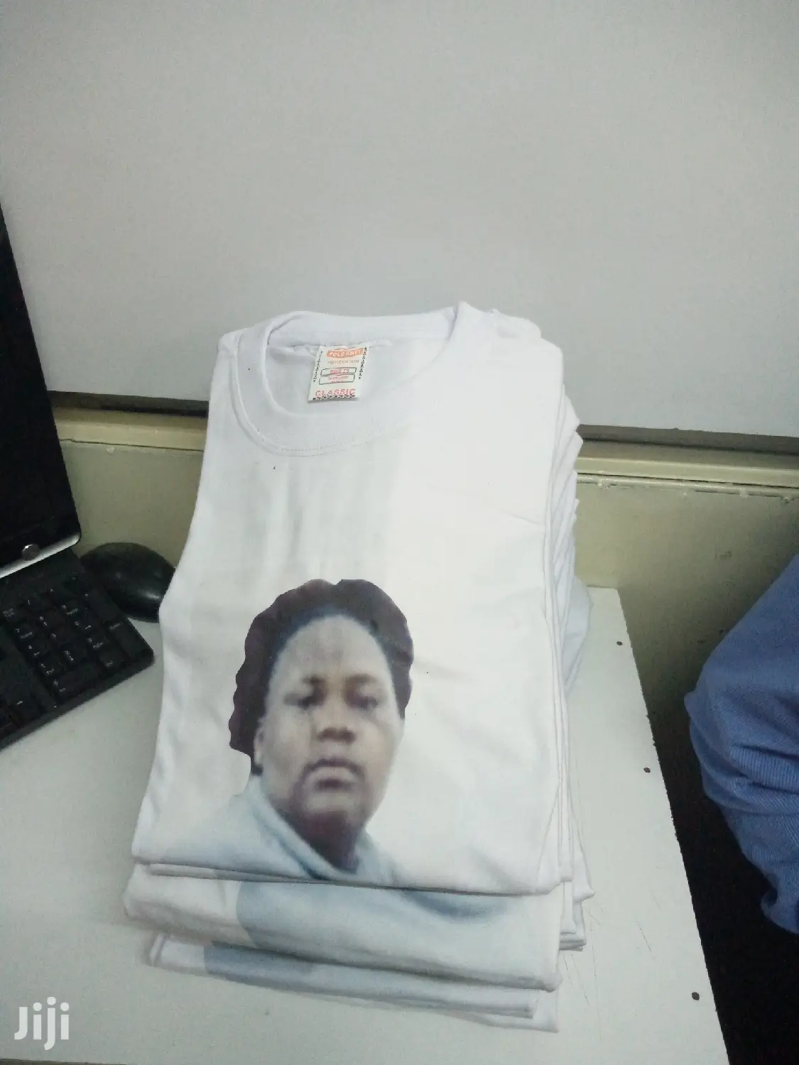 End Of The Year Offer On T-shirts Printing