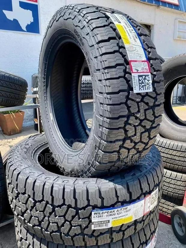 285/55 R 20 Falken Tyre Wildpeak Tyre 119T
