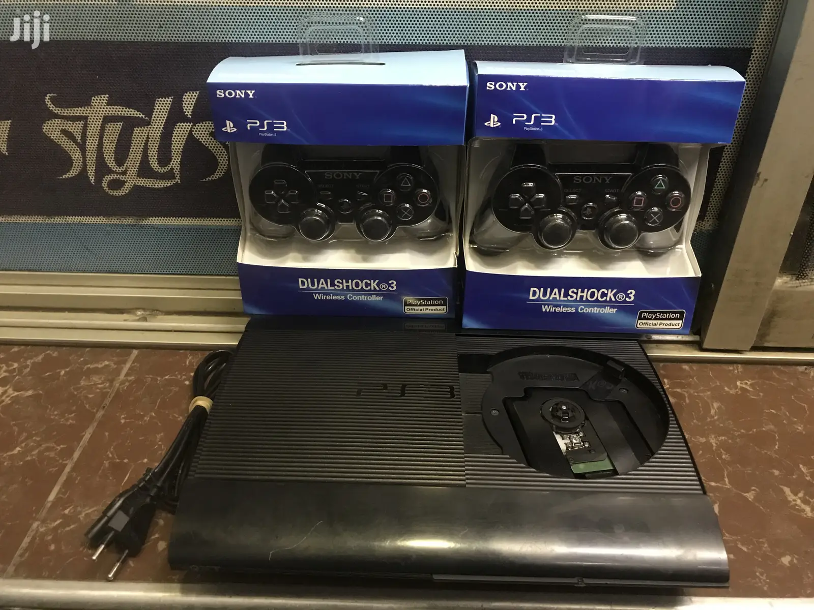 Play Station 3 Chipped, 15 Games