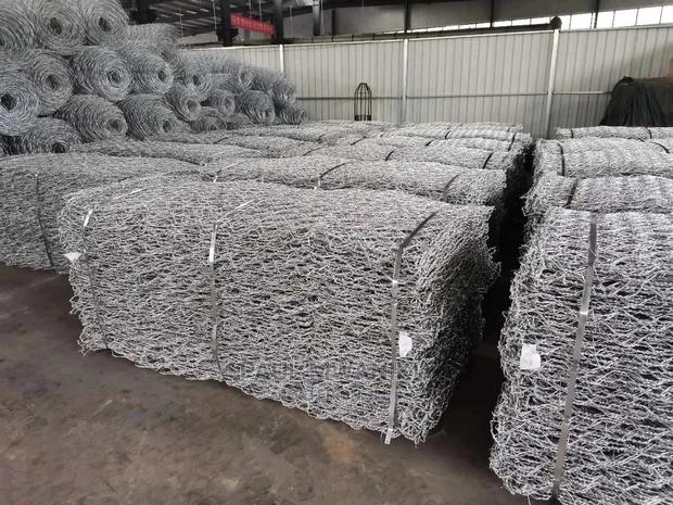 Woven Gabion Boxes/ Gabion Mattress. - main view