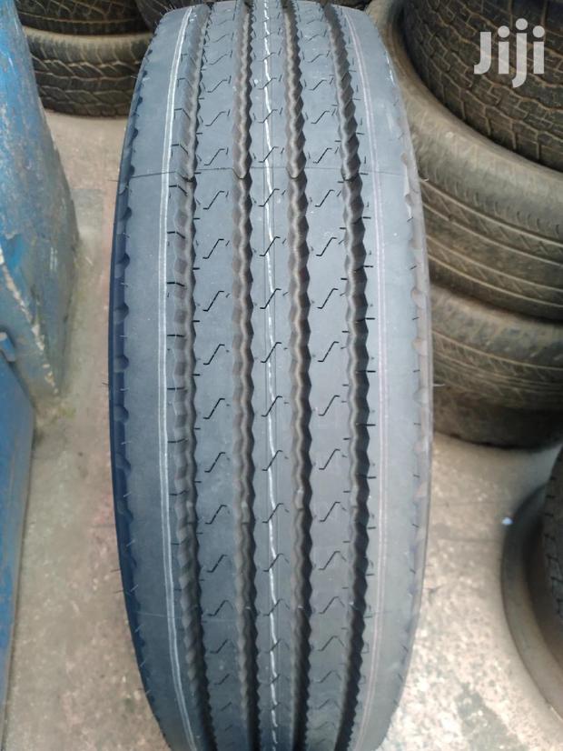 Bridgestone Tires Sizes 255/70r22.5 Tubeless.
