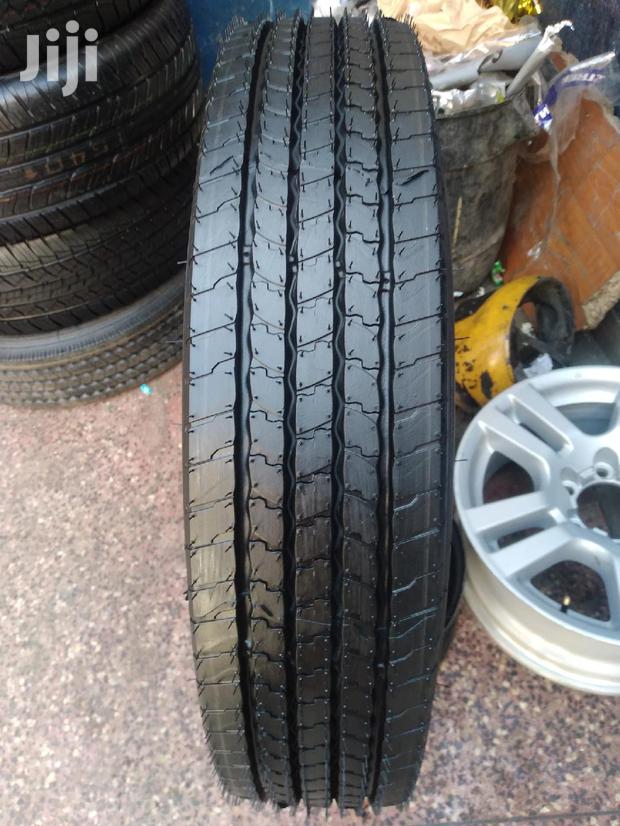 Michellin Tires Sizes 7.00R16 Tubeless. - thumbnail 2