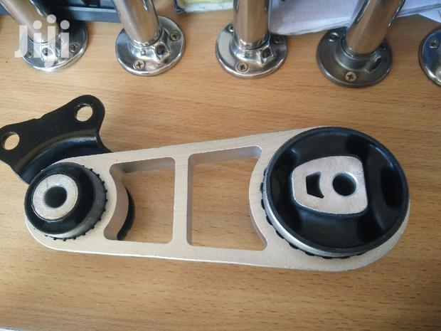 Mazda Demio Dy Engine Mount - thumbnail 2