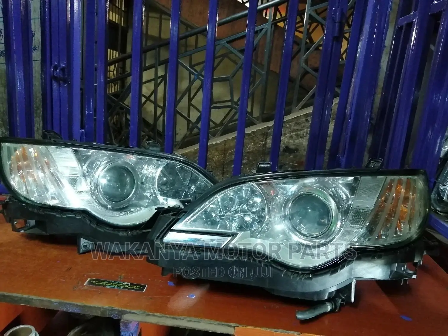 Subaru Legacy/Outback Bp9 Xenon Lamps With Washer, Ex Japan