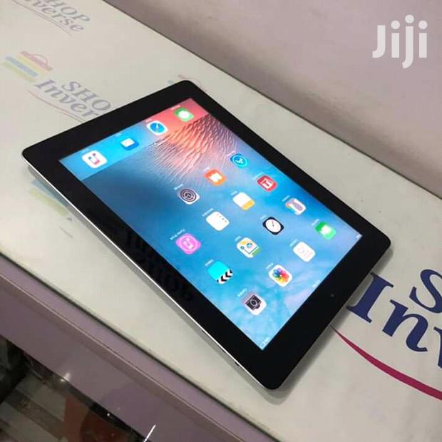 Apple iPad 2 Wi-Fi + 3G 16 GB Silver - main view