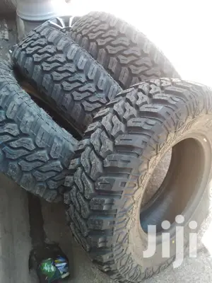 Maxtrek Mud Terrain Tires(M/T) Sizes 265/75r16.