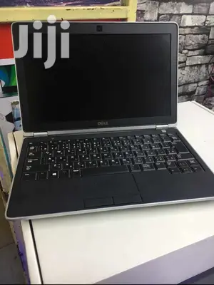 Laptop Dell Latitude E6220 4GB Intel Core I5 HDD 320GB