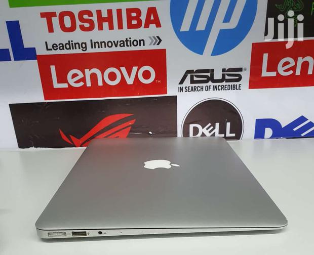 Laptop Apple MacBook Air 4GB Intel Core 2 Duo SSD 128GB - thumbnail 2