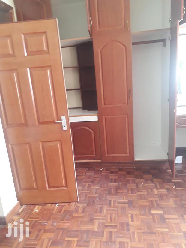Spacious Bedsitter In Kilimani - thumbnail 2