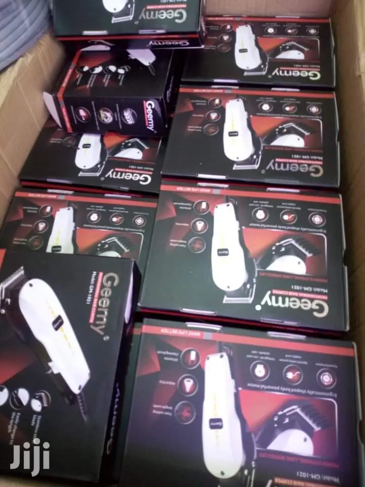 Geemy Electric Personal Shaver