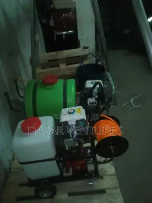 Motorised Sprayer 150l