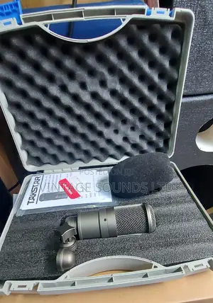 Takstar Sm-8b Studio Condenser Microphone