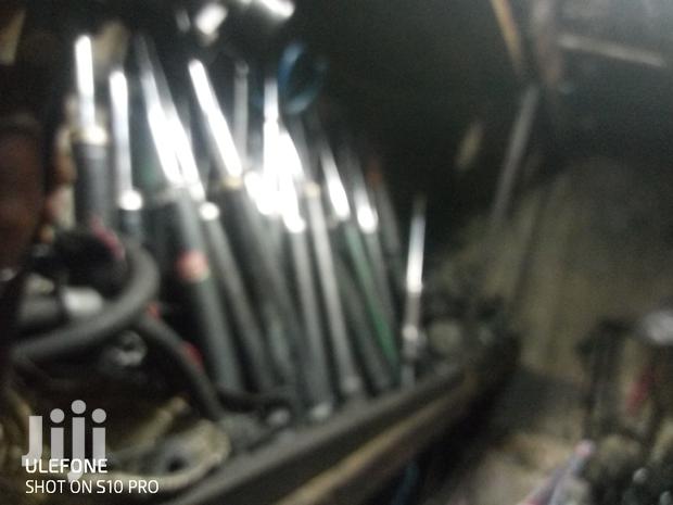 Shocks Rear End Front - main view