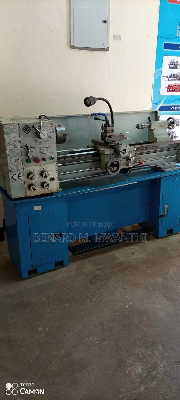 Metal Lathe Machine - thumbnail 4