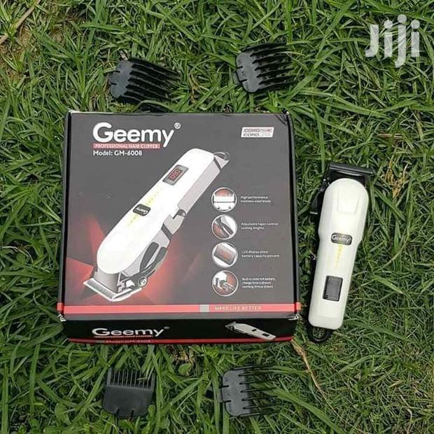 Geemy Rechargeable Hair Clipper With Led Display