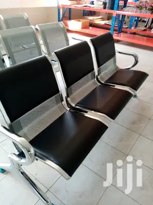 Black Padded Linked Waiting Chair
