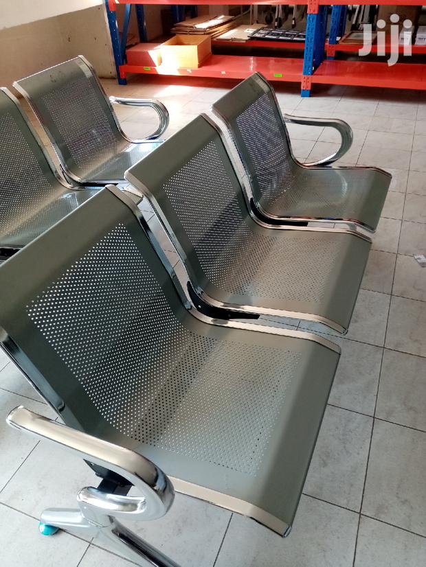 Silver Linked Waiting Chair