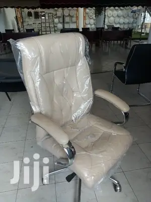 Exclusive Office Seat