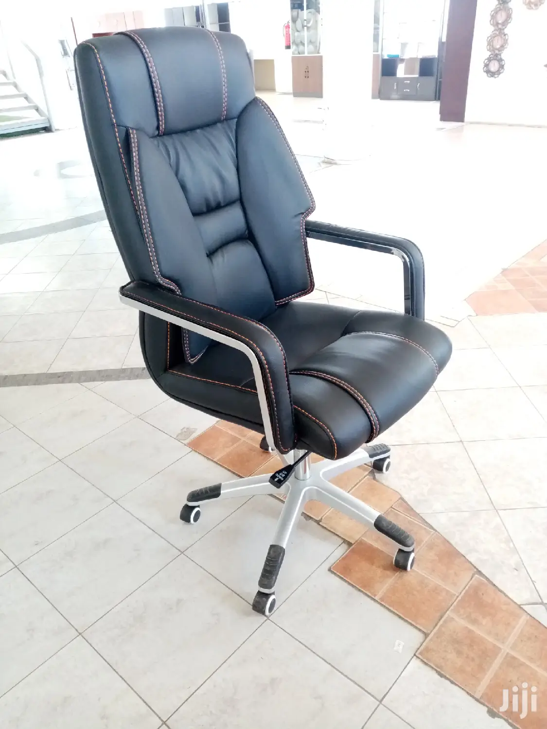 Elegant Office Chair