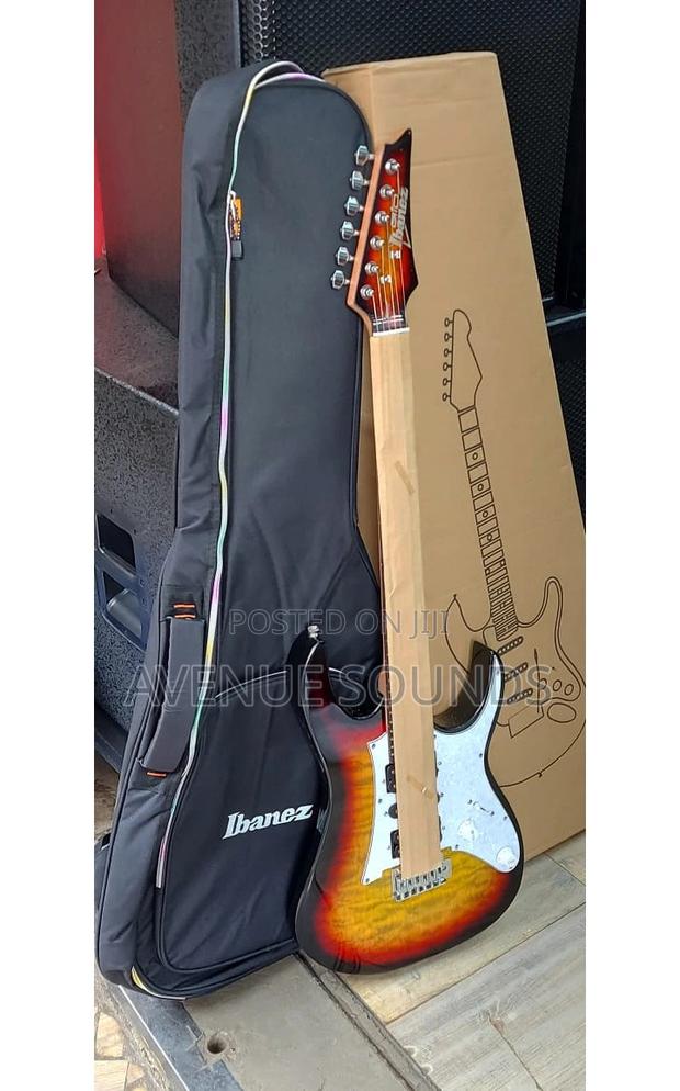 Solo Guitar With Guitar Bag