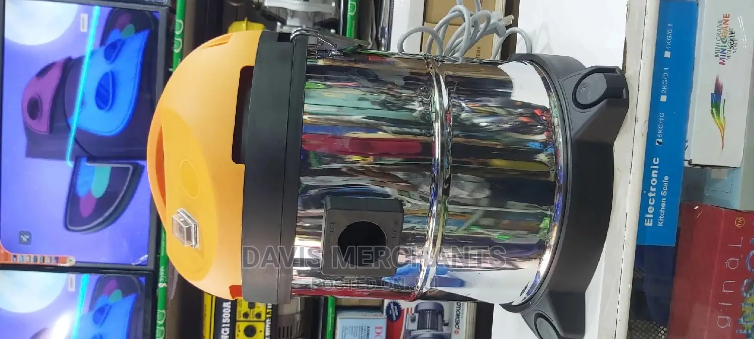 20 LITRES 1 In One Vacuum CLEANER