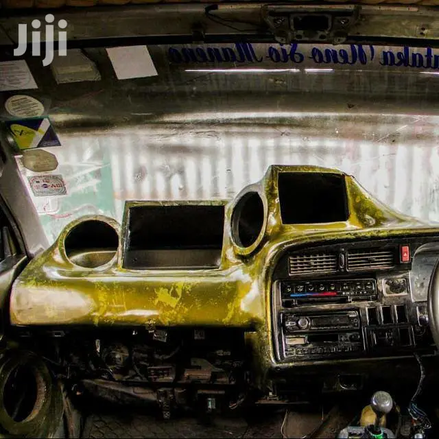 Car Audio Installation With Fiberglass Integration