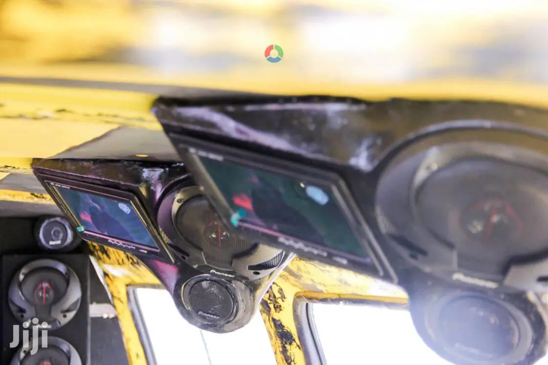 Car Audio Installation With Fiberglass Integration