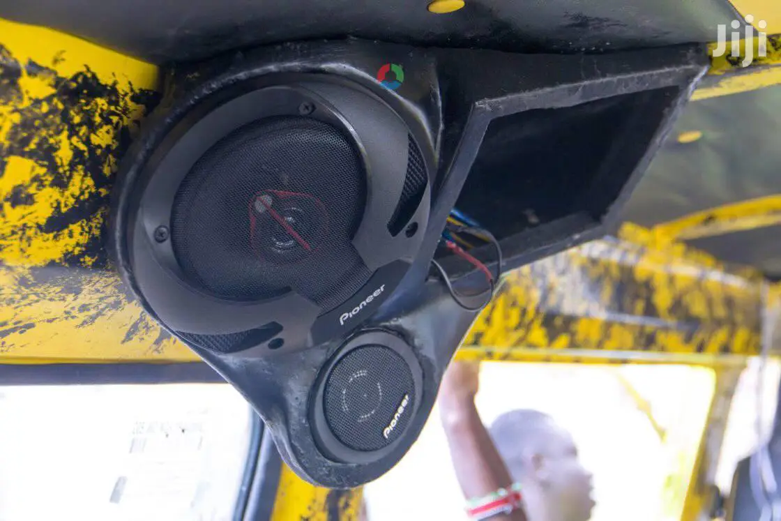 Car Audio Installation With Fiberglass Integration