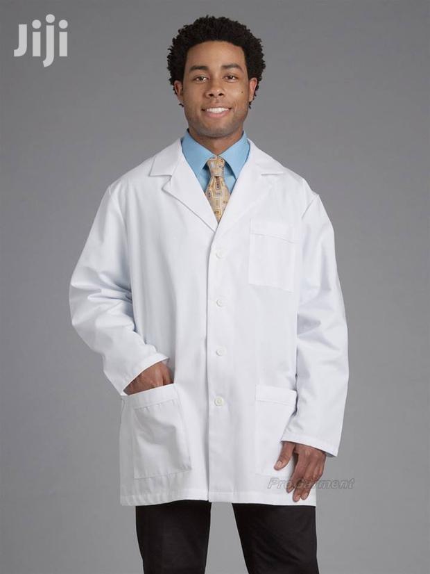 Lab Coats Branded - thumbnail 3