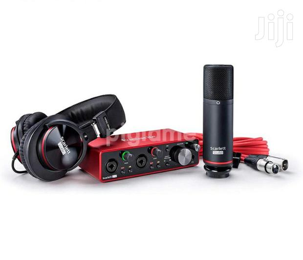 Scarlett 2i2 Studio Audio+Headset+Condenser Microphone - main view