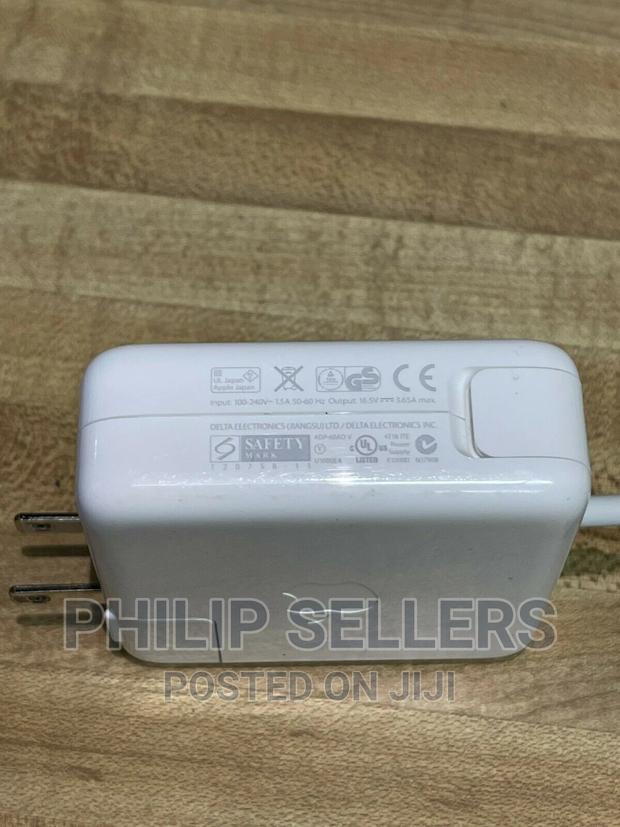 Genuine Apple 60W Magsafe 2 Adapter for Macbook Pro Retina A