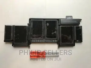 NEW Original Genuine OEM Apple Macbook Pro 13" A1502 Early 2