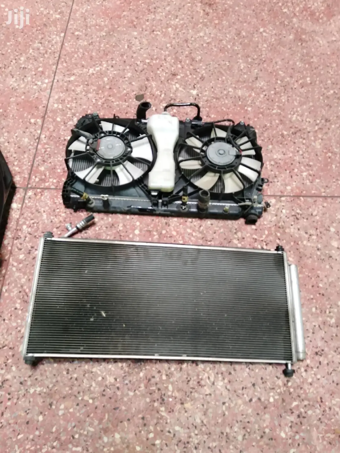 Honda Insight Comlete Radiator and AC
