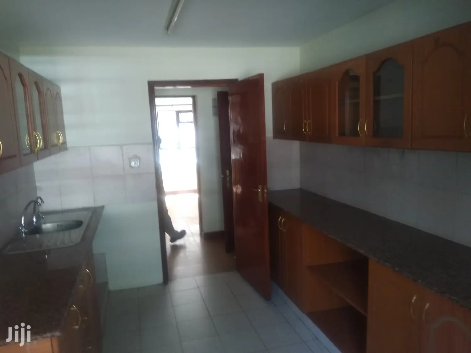 2bedroomed Spacious Apartment to Let Kileleshwa