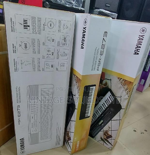 Yamaha Keyboard PSR E283 New - thumbnail 2
