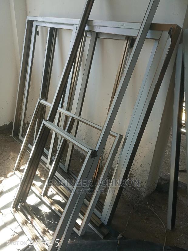 Aluminium Sliding Windows - thumbnail 4