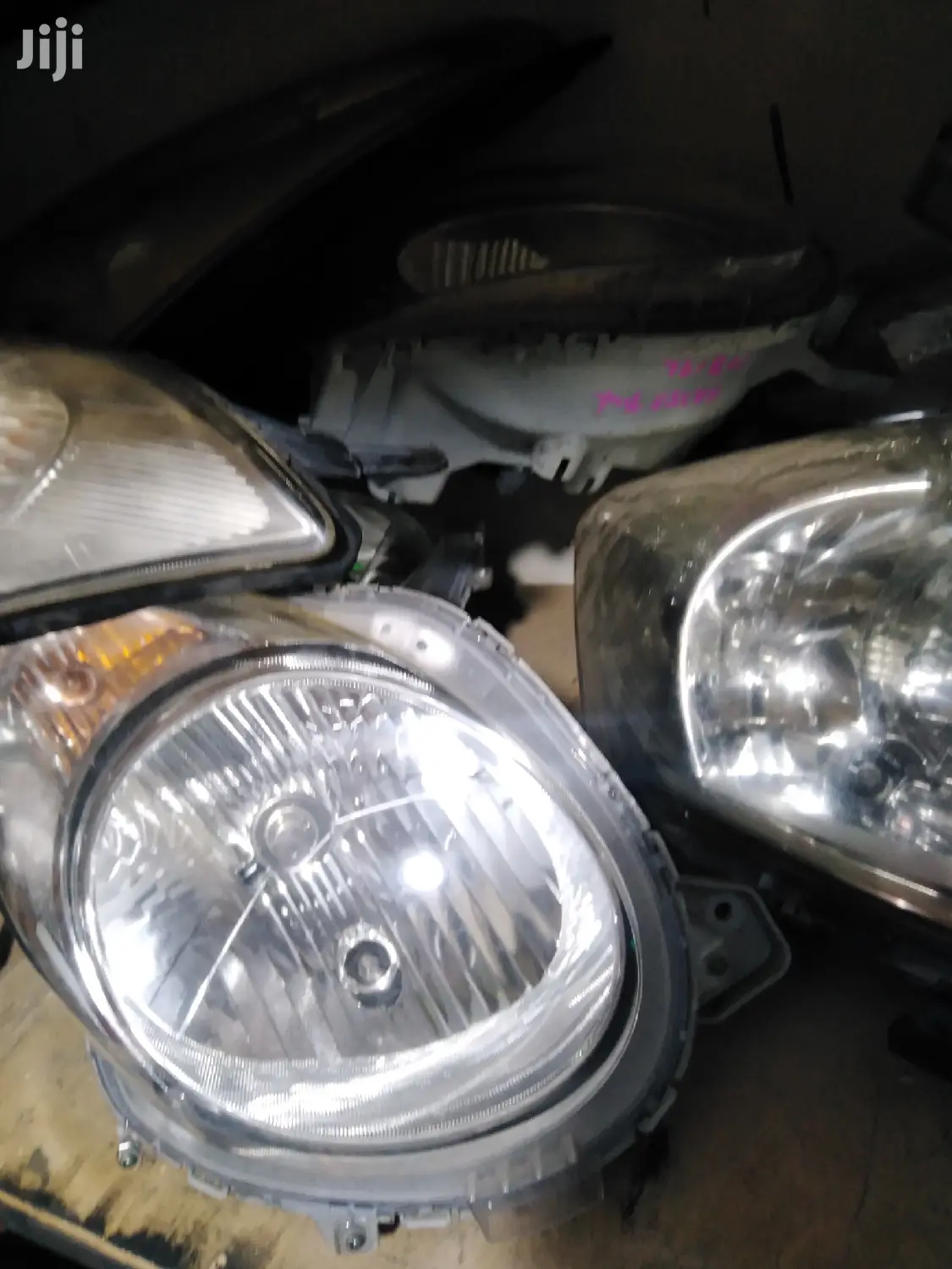 Suzuki Alto Headlights