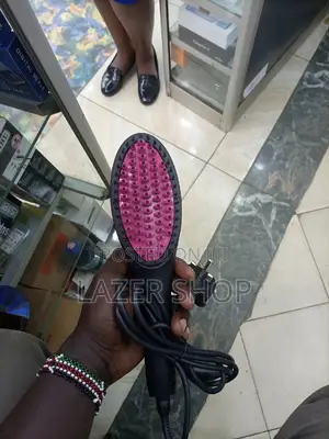 Ceramic Straightener Comb
