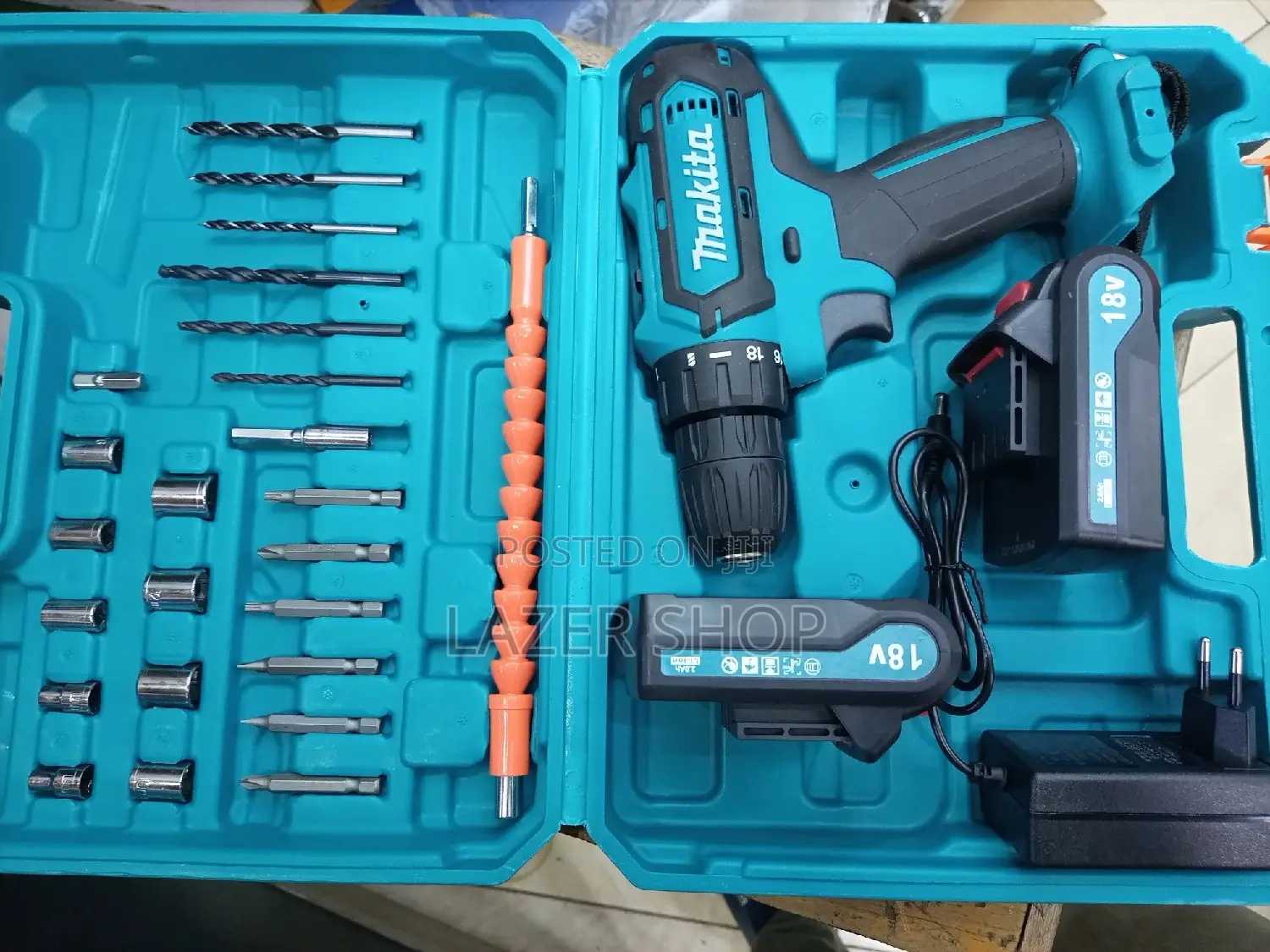 18v Makita Rechargeable Drill