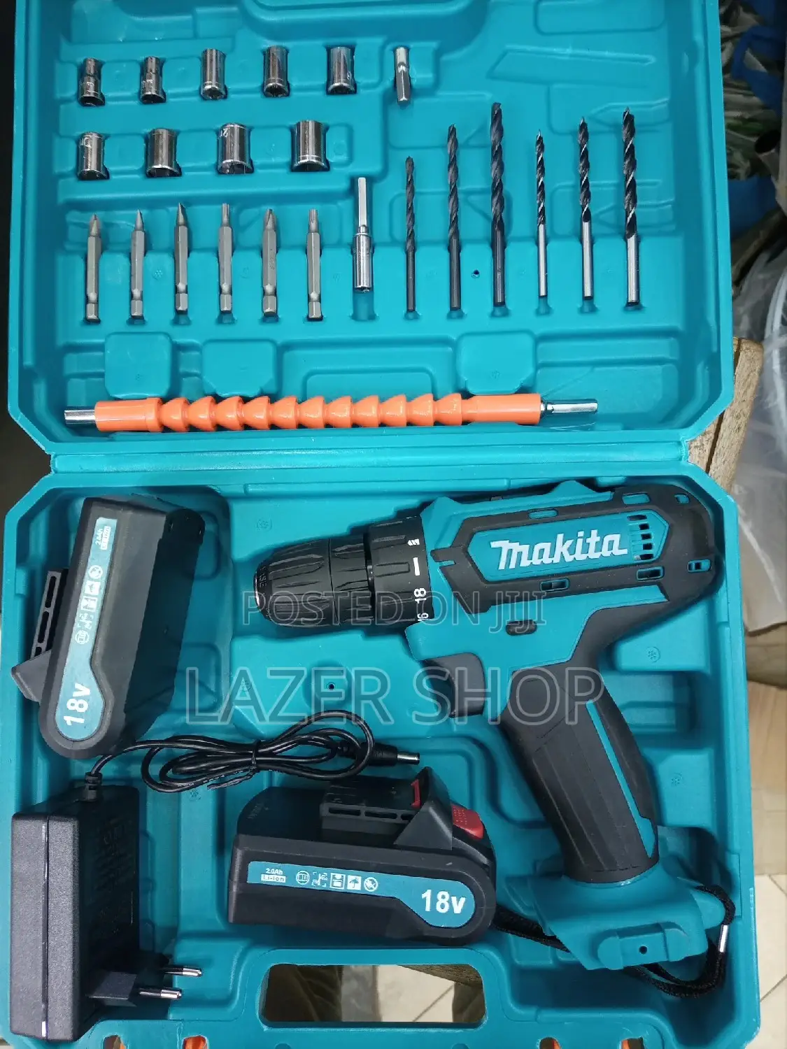 18v Makita Rechargeable Drill