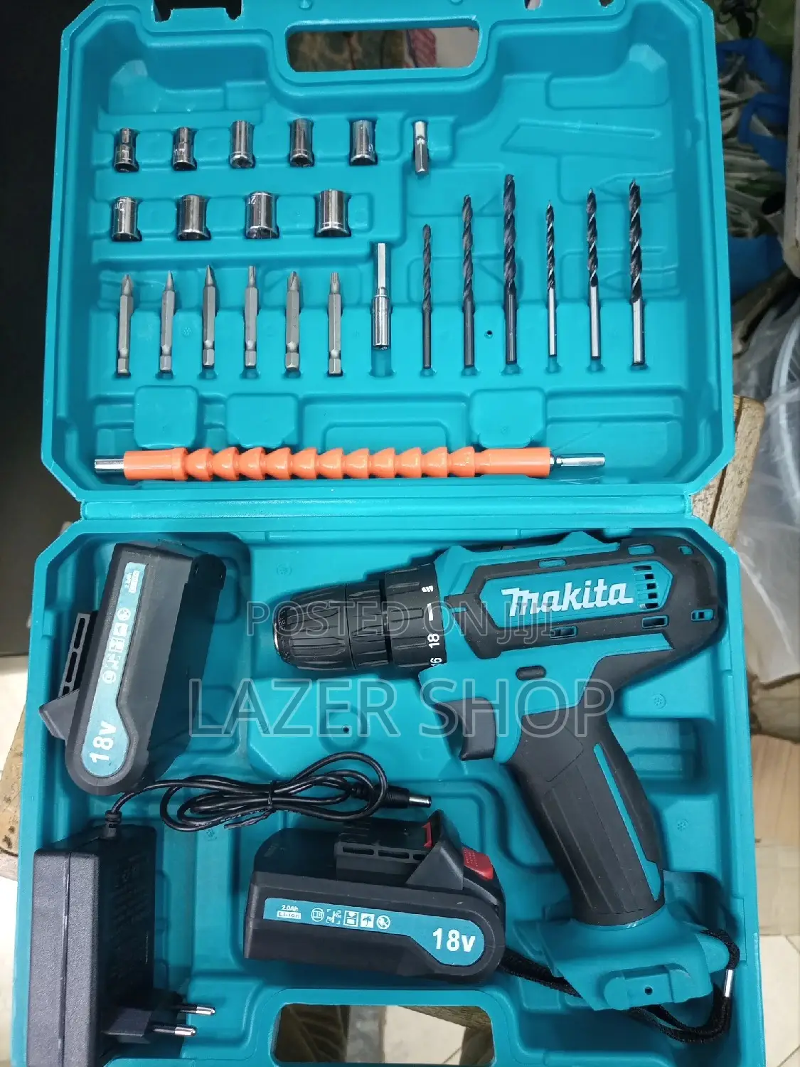 18v Makita Rechargeable Drill