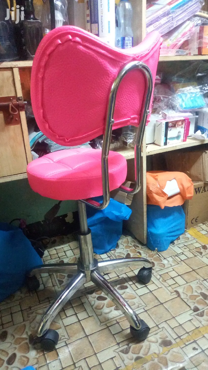 Manicure /Pedicure Chair With Back Rest