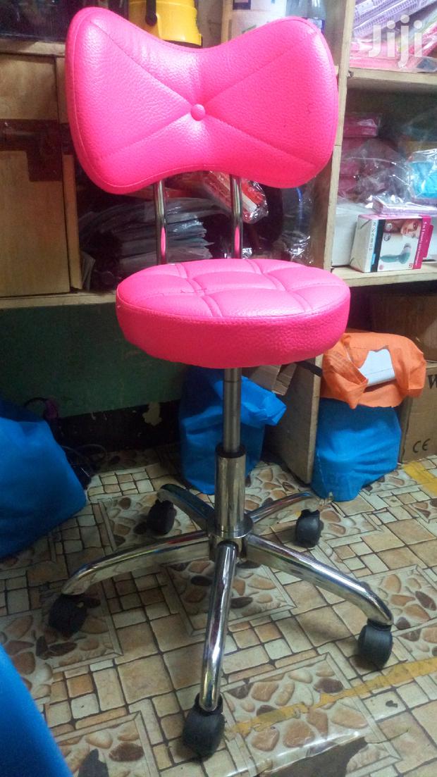Manicure /Pedicure Chair With Back Rest - thumbnail 4