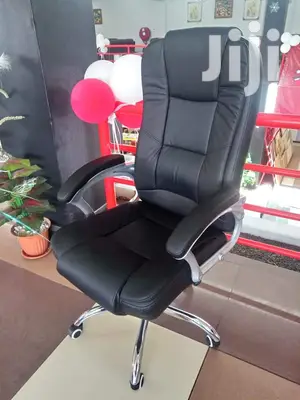 Executive Office Seat